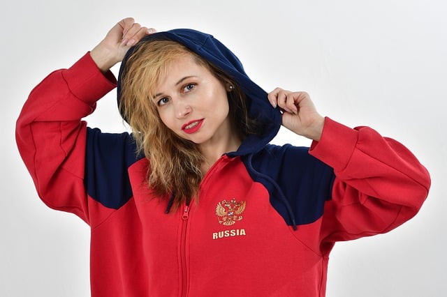 也让我更真 也让我更真